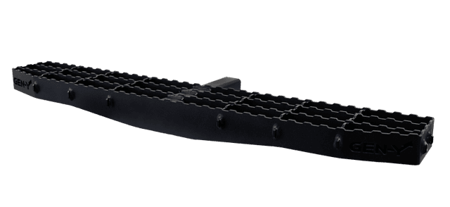 Gen-Y Phantom XL 2in Shank Heavy-Duty 600lb Capacity Serrated Hitch Step - 42in Wide Step - GH-102622