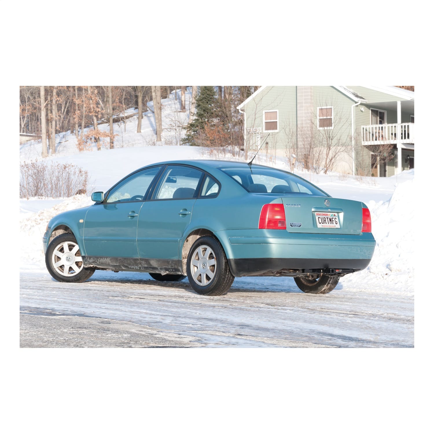 Class 1 Trailer Hitch; 1-1/4in. Receiver; Select Volkswagen Passat thumbnail 2