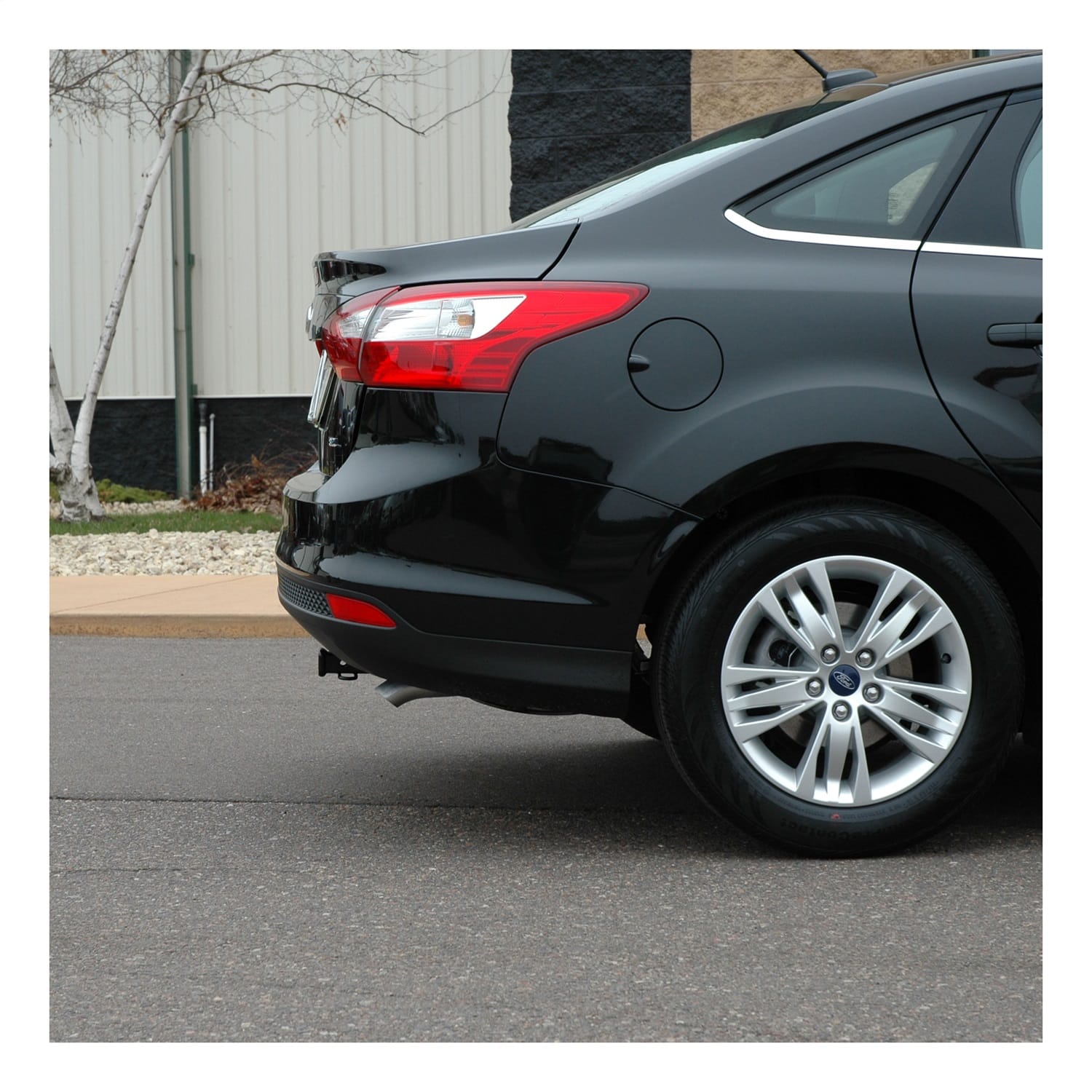 Class 1 Trailer Hitch; 1-1/4in. Ball Mount; Select Ford Focus thumbnail 4