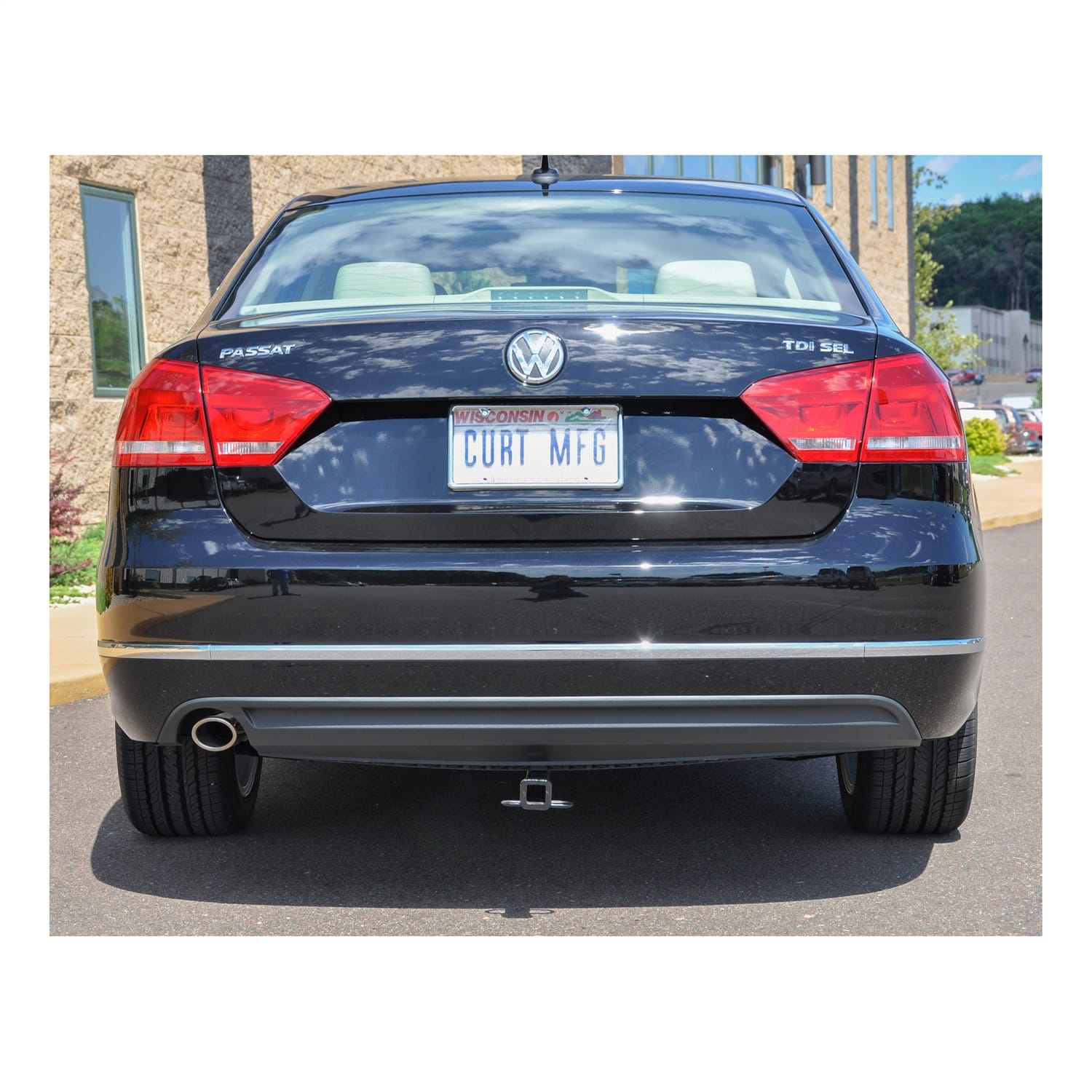 Class 1 Trailer Hitch; 1-1/4in. Receiver; Select Volkswagen Passat thumbnail 3