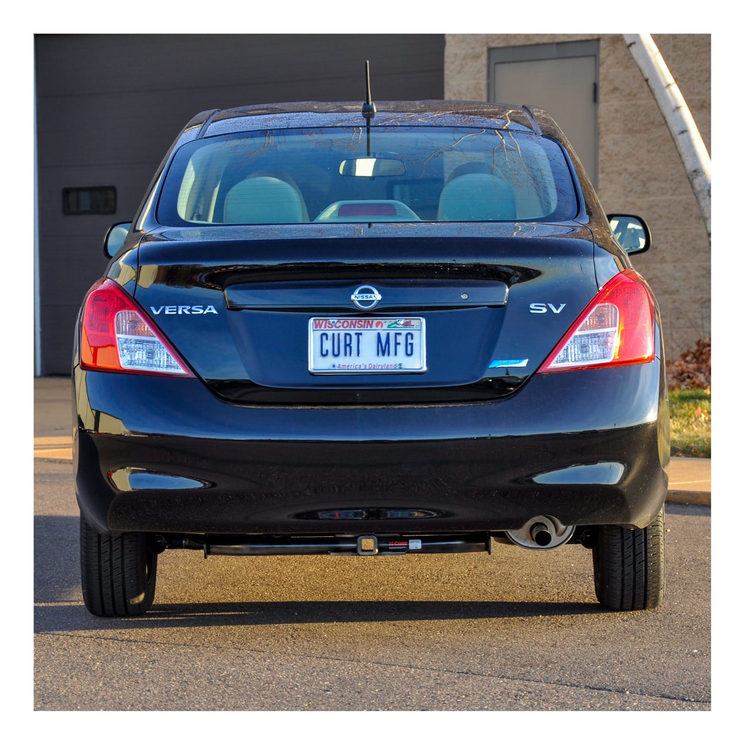 Class 1 Trailer Hitch; 1-1/4in. Receiver; Select Nissan Versa thumbnail 3