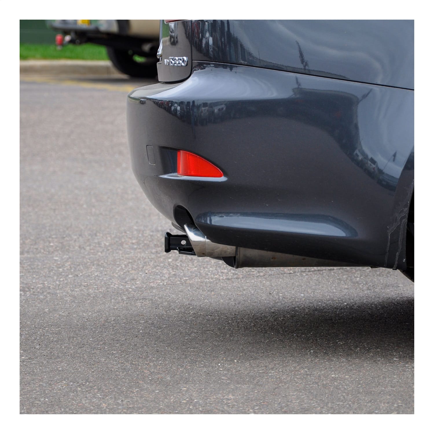 Class 1 Hitch; 1-1/4in. Receiver; Select Lexus GS300; GS350; GS430; IS250; IS350 thumbnail 4