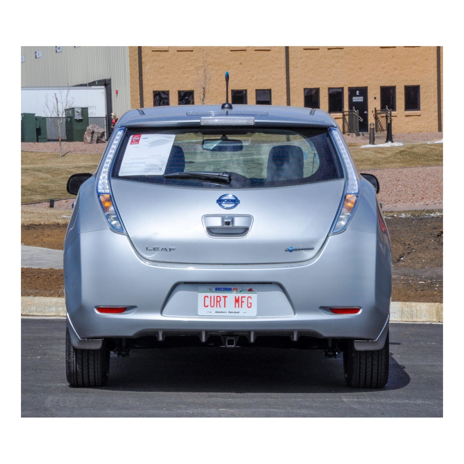 Class 1 Trailer Hitch; 1-1/4in. Receiver; Select Nissan Leaf thumbnail 3
