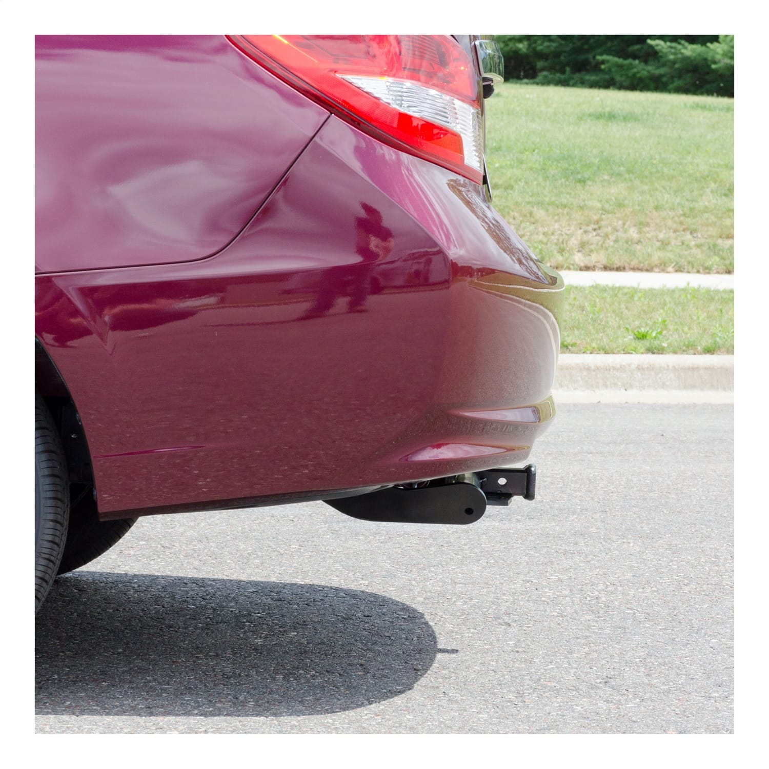 Class 1 Trailer Hitch; 1-1/4in. Receiver; Select Mitsubishi Mirage G4 thumbnail 4