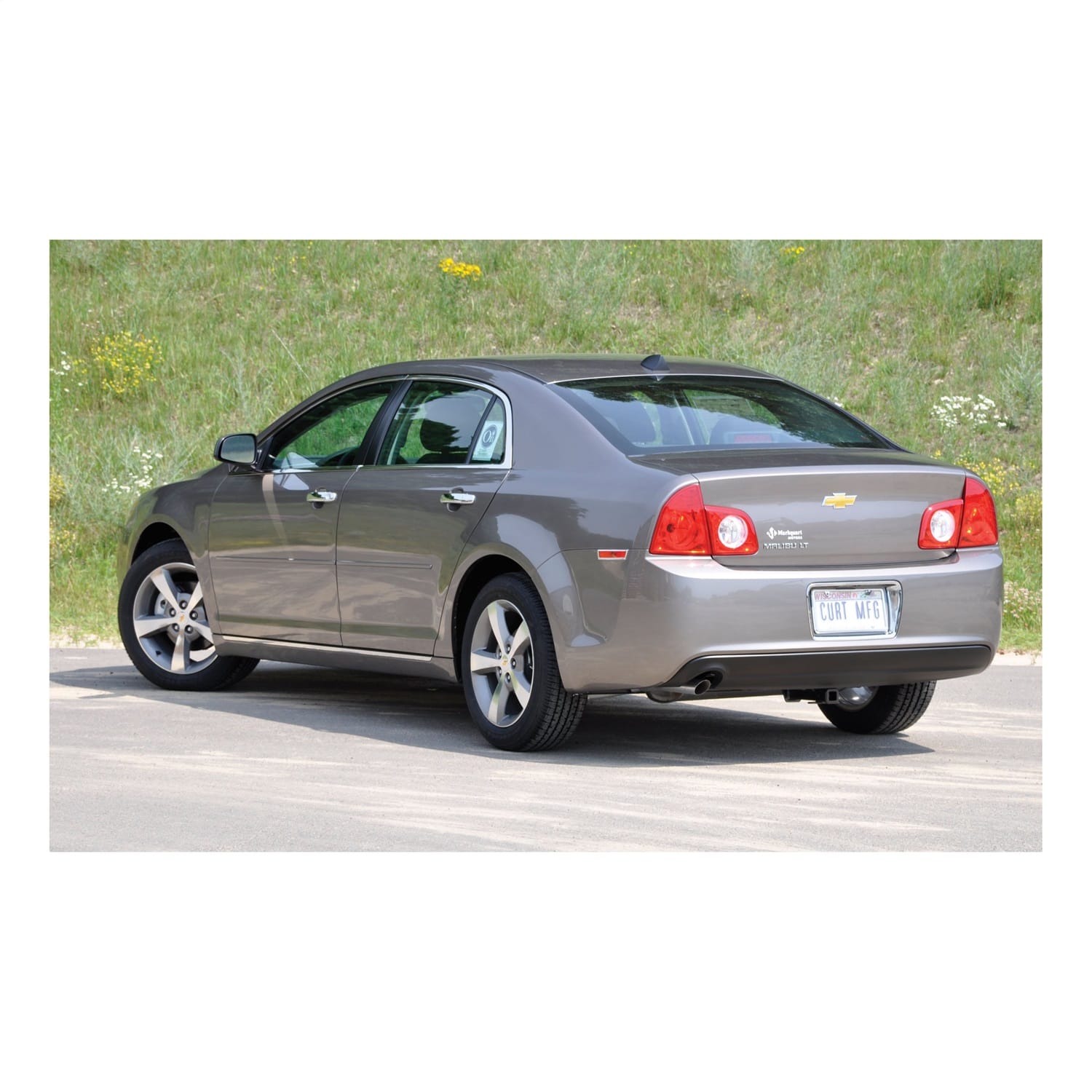 Class 2 Trailer Hitch; 1-1/4in. Receiver; Select Chevrolet Malibu; Saturn Aura thumbnail 2