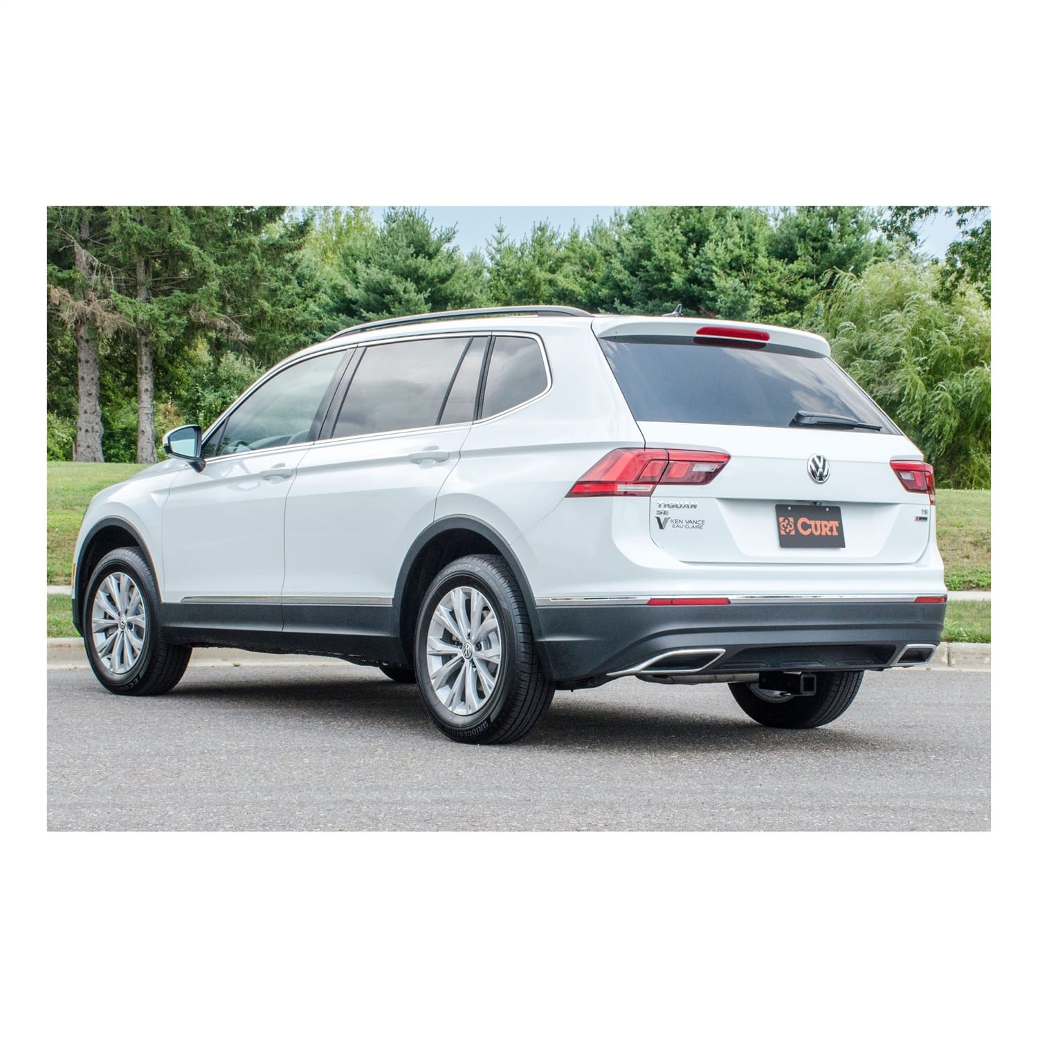 Class 3 Trailer Hitch; 2in. Receiver; Select Volkswagen Tiguan thumbnail 2