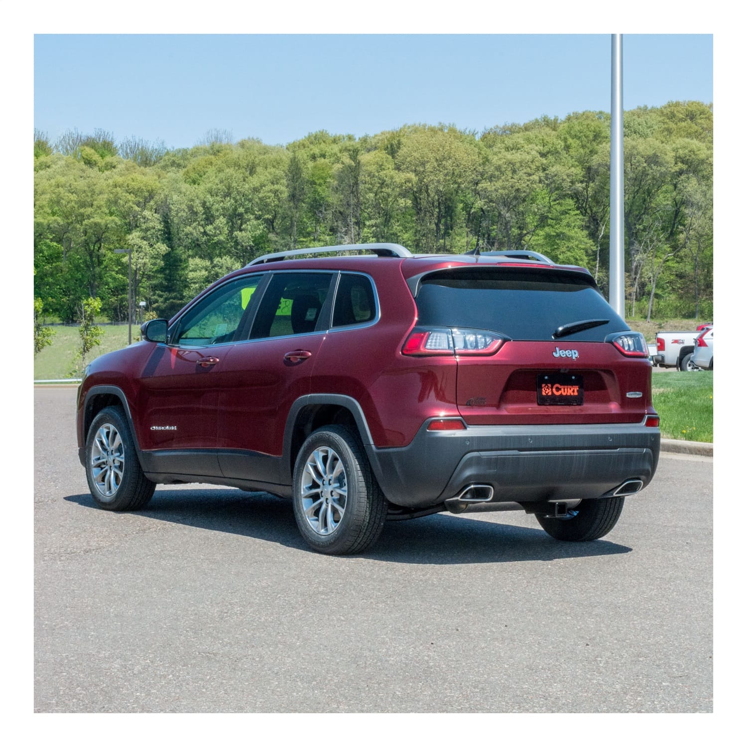 Class 3 Hitch; 2in. Receiver; Select Jeep Cherokee KL (Concealed Main Body) thumbnail 2