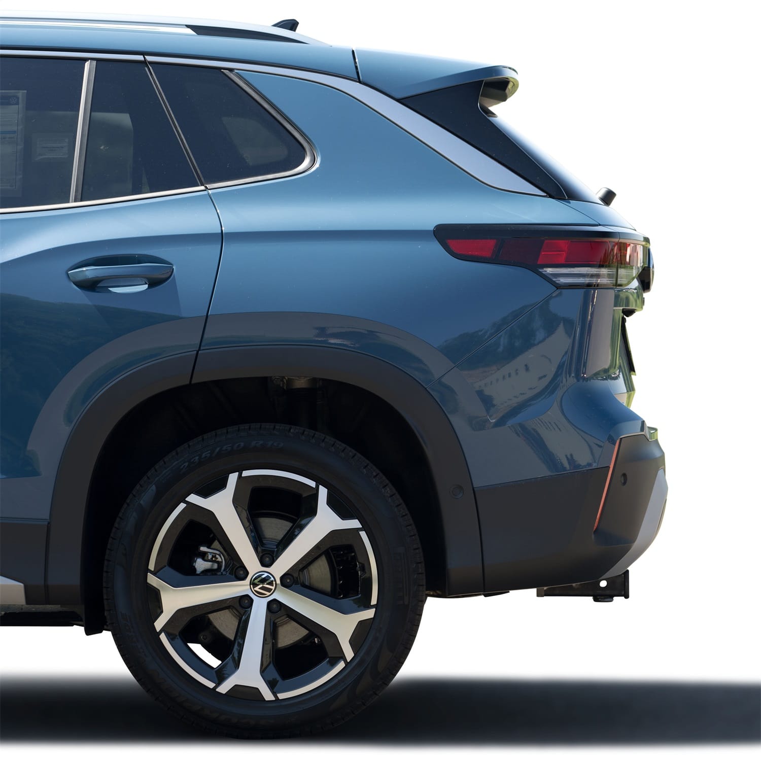 Class 3 Trailer Hitch; 2in. Receiver; Select Volkswagen Tiguan thumbnail 4