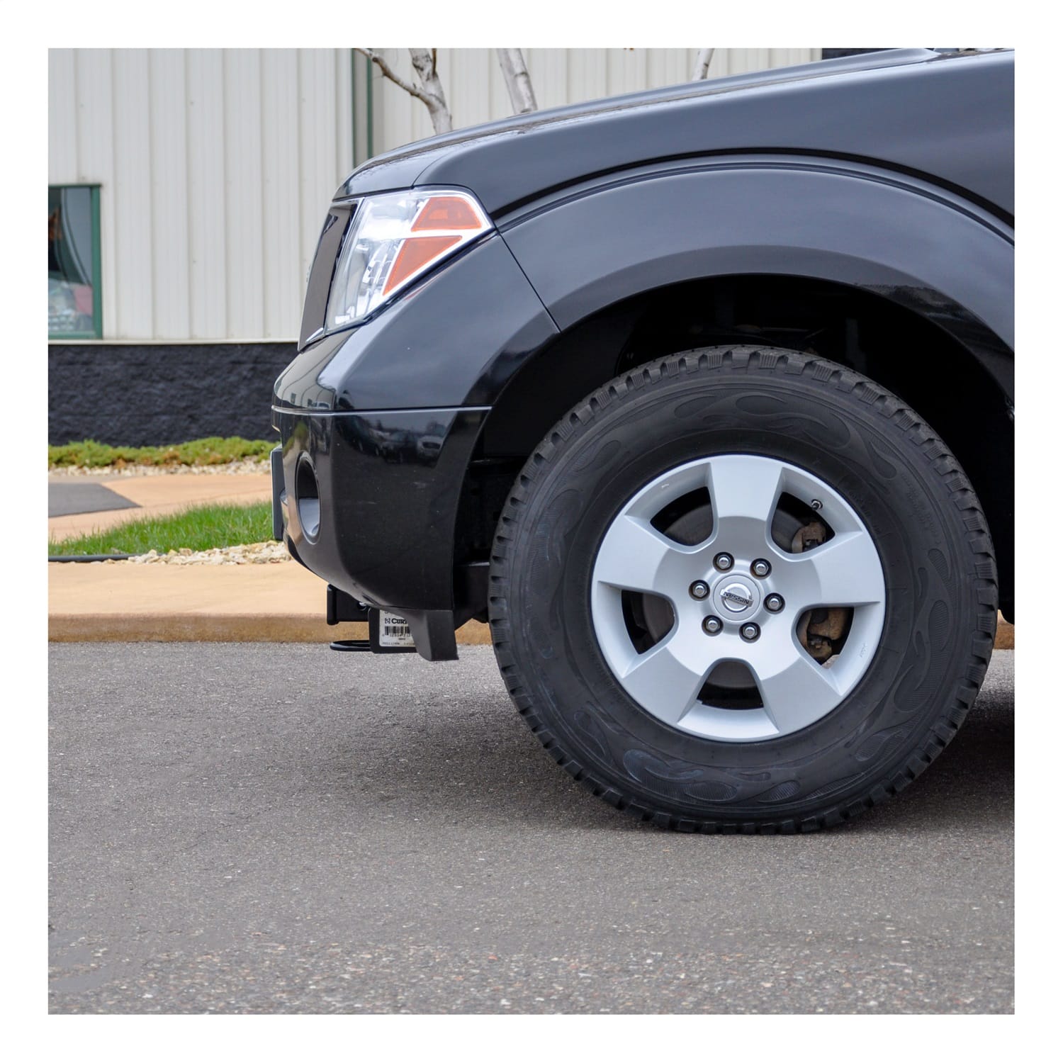 2in. Front Receiver Hitch; Select Nissan Frontier; Pathfinder; Suzuki Equator thumbnail 4