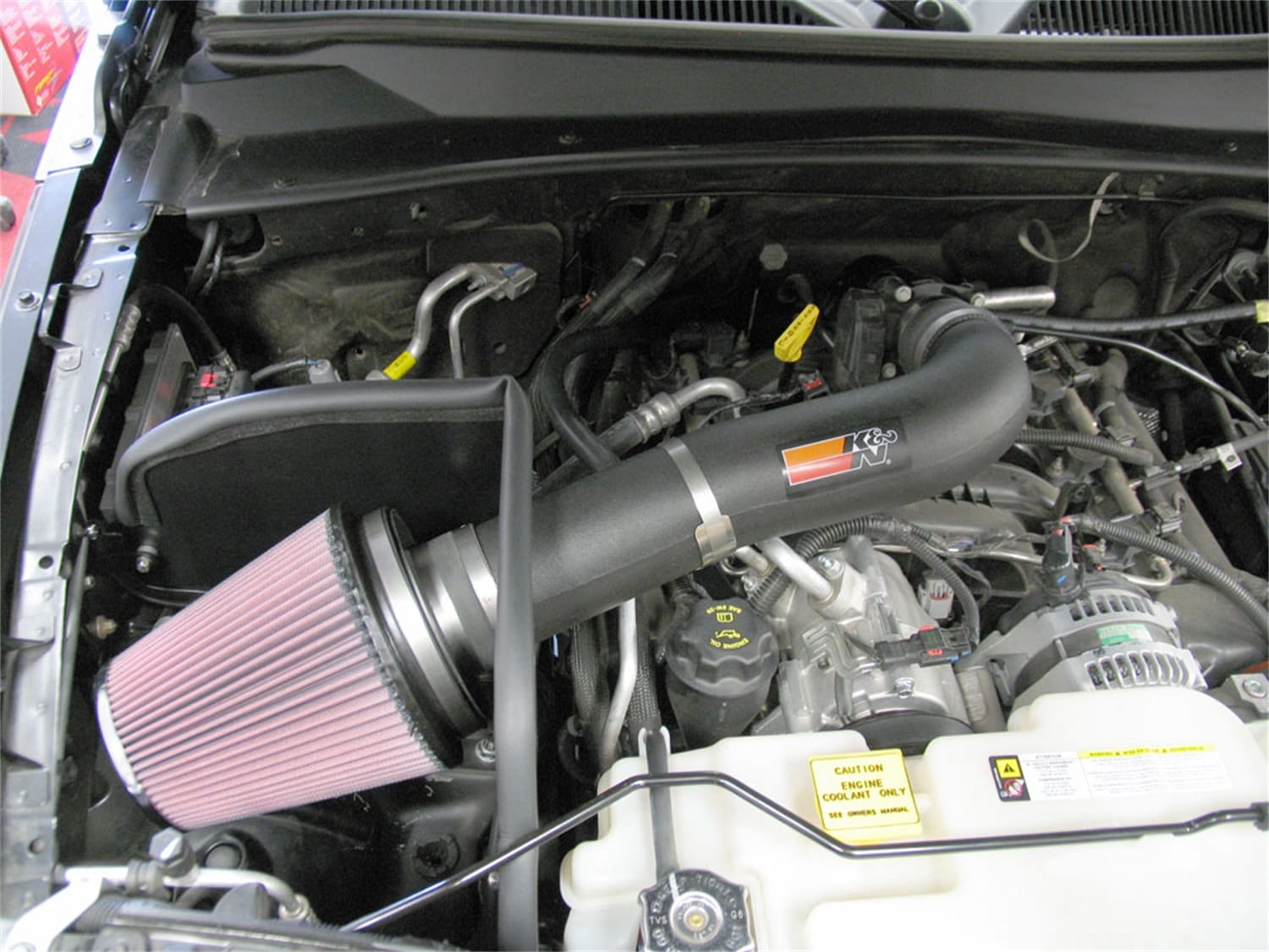 Performance Air Intake System thumbnail 9