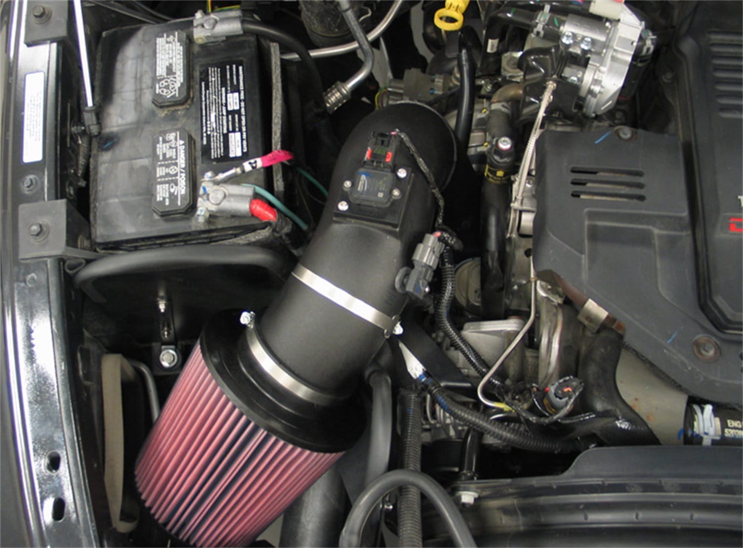 Performance Air Intake System thumbnail 10
