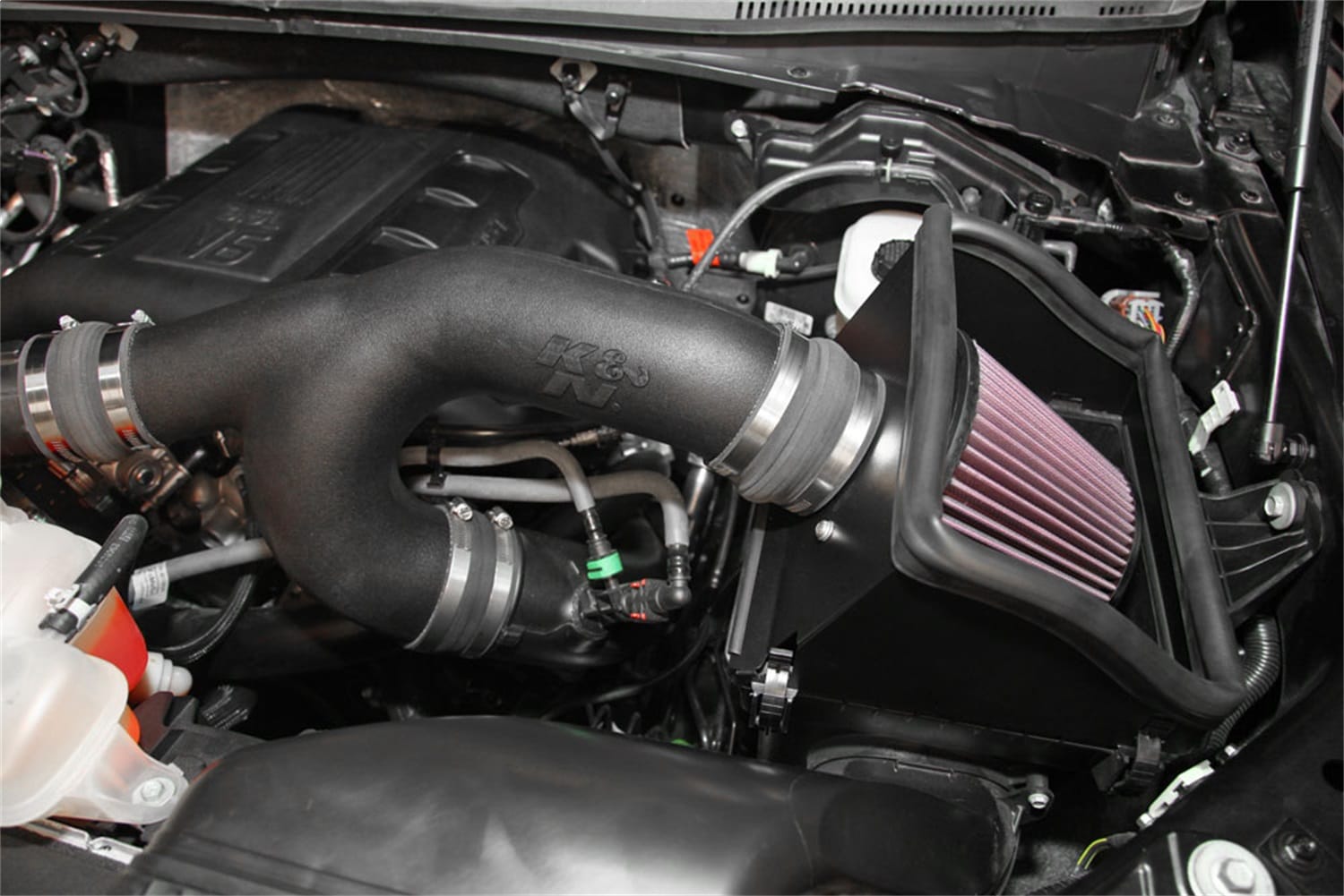 Performance Air Intake System thumbnail 12