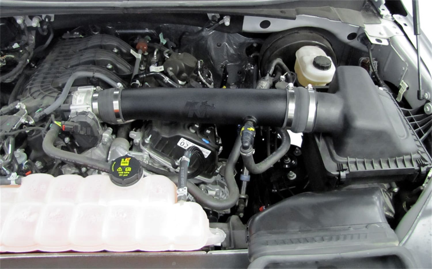 Performance Air Intake System thumbnail 11