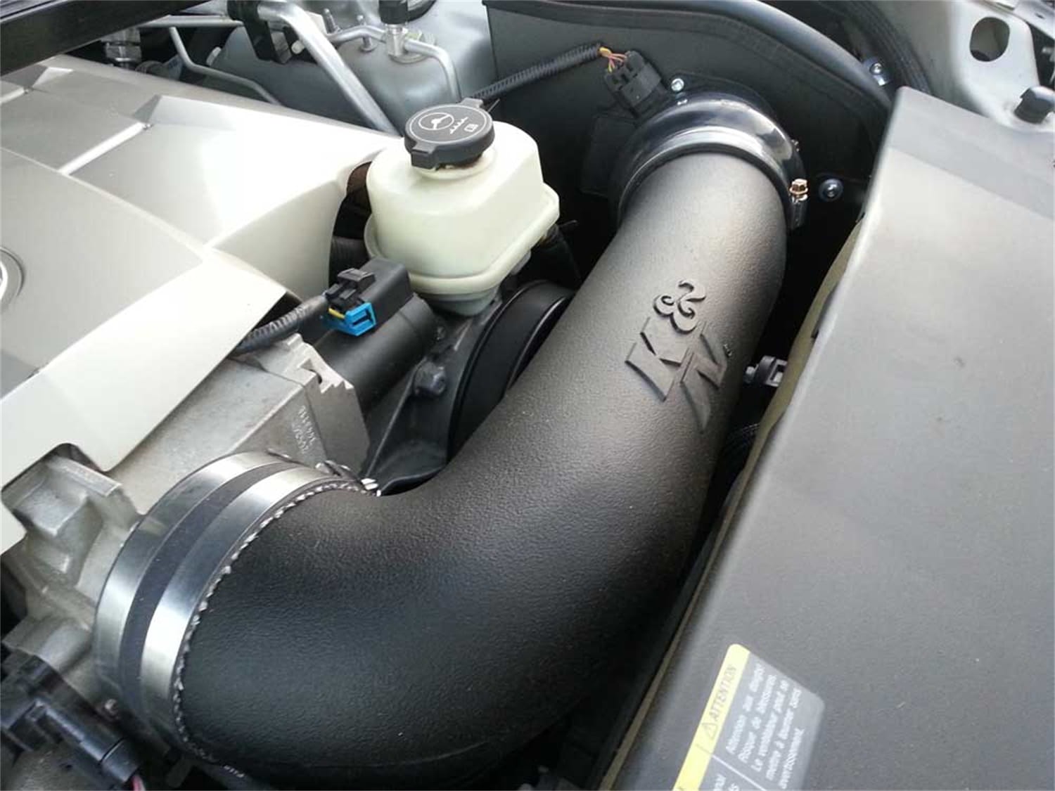Performance Air Intake System thumbnail 12
