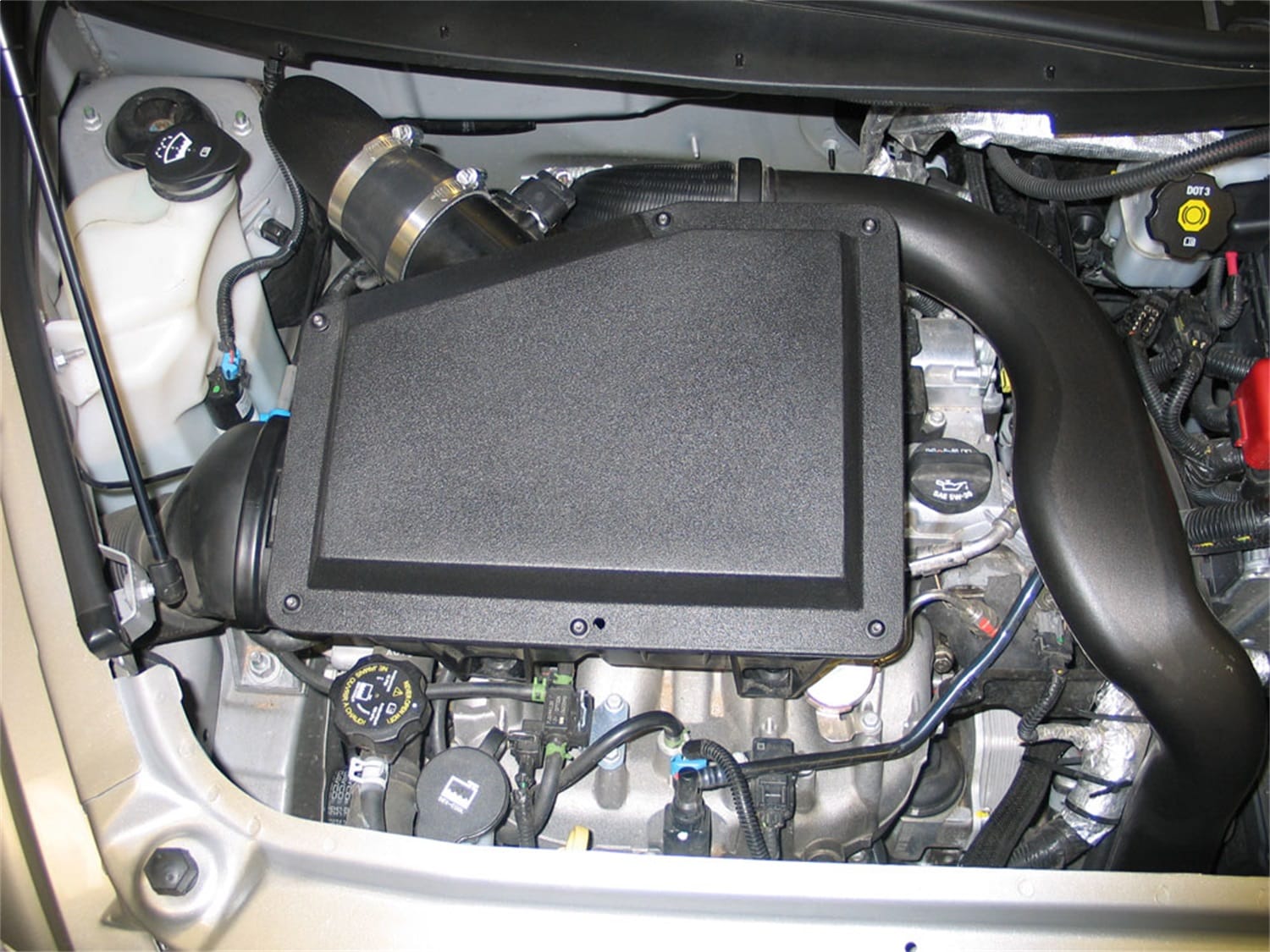 Performance Air Intake System thumbnail 9