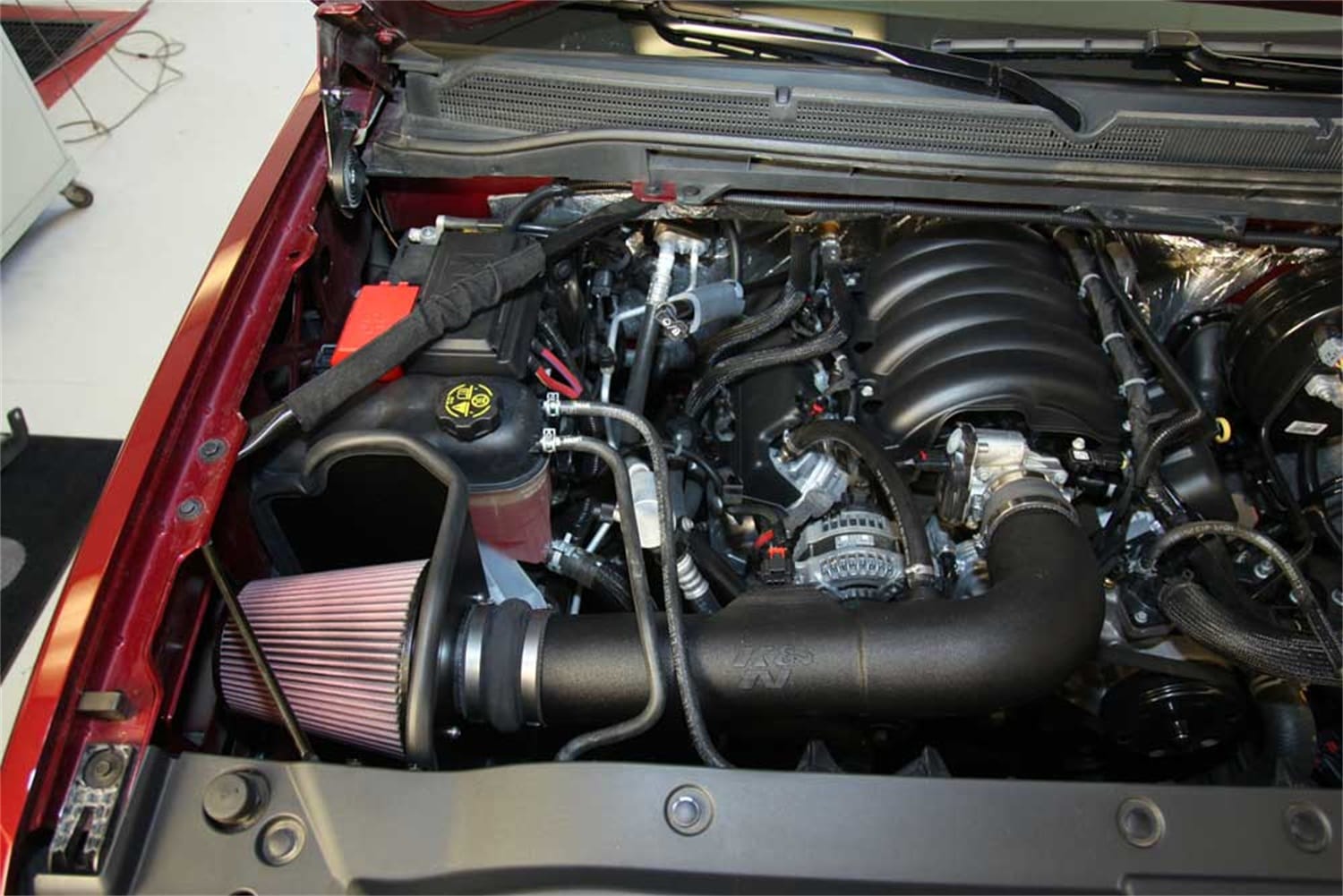 Performance Air Intake System thumbnail 12