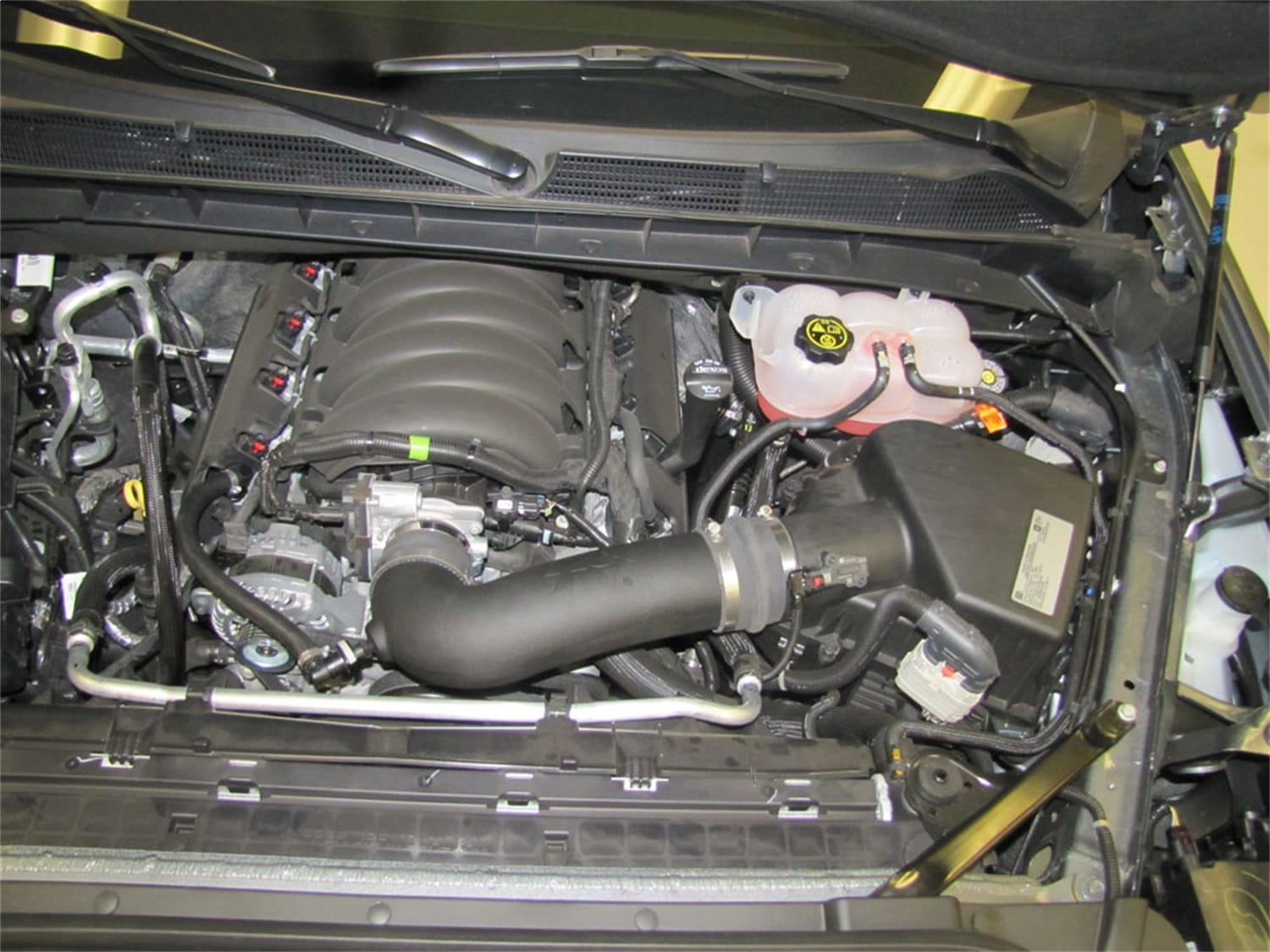 Performance Air Intake System thumbnail 11