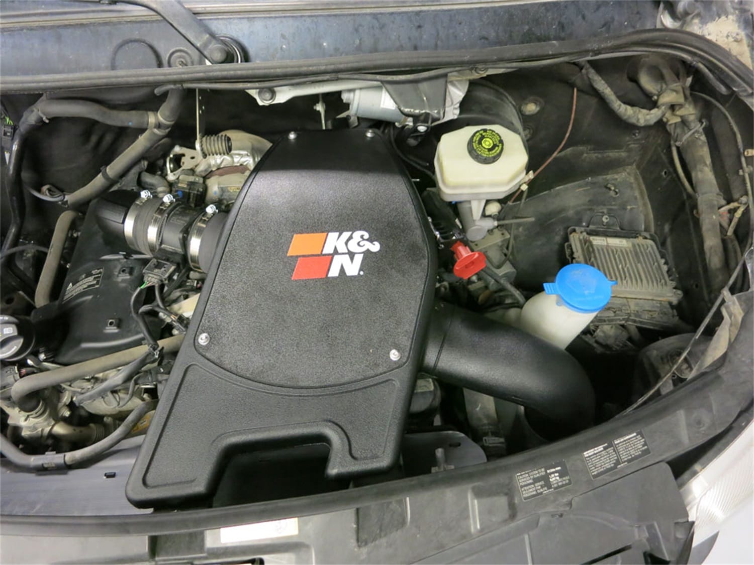 Performance Air Intake System thumbnail 13