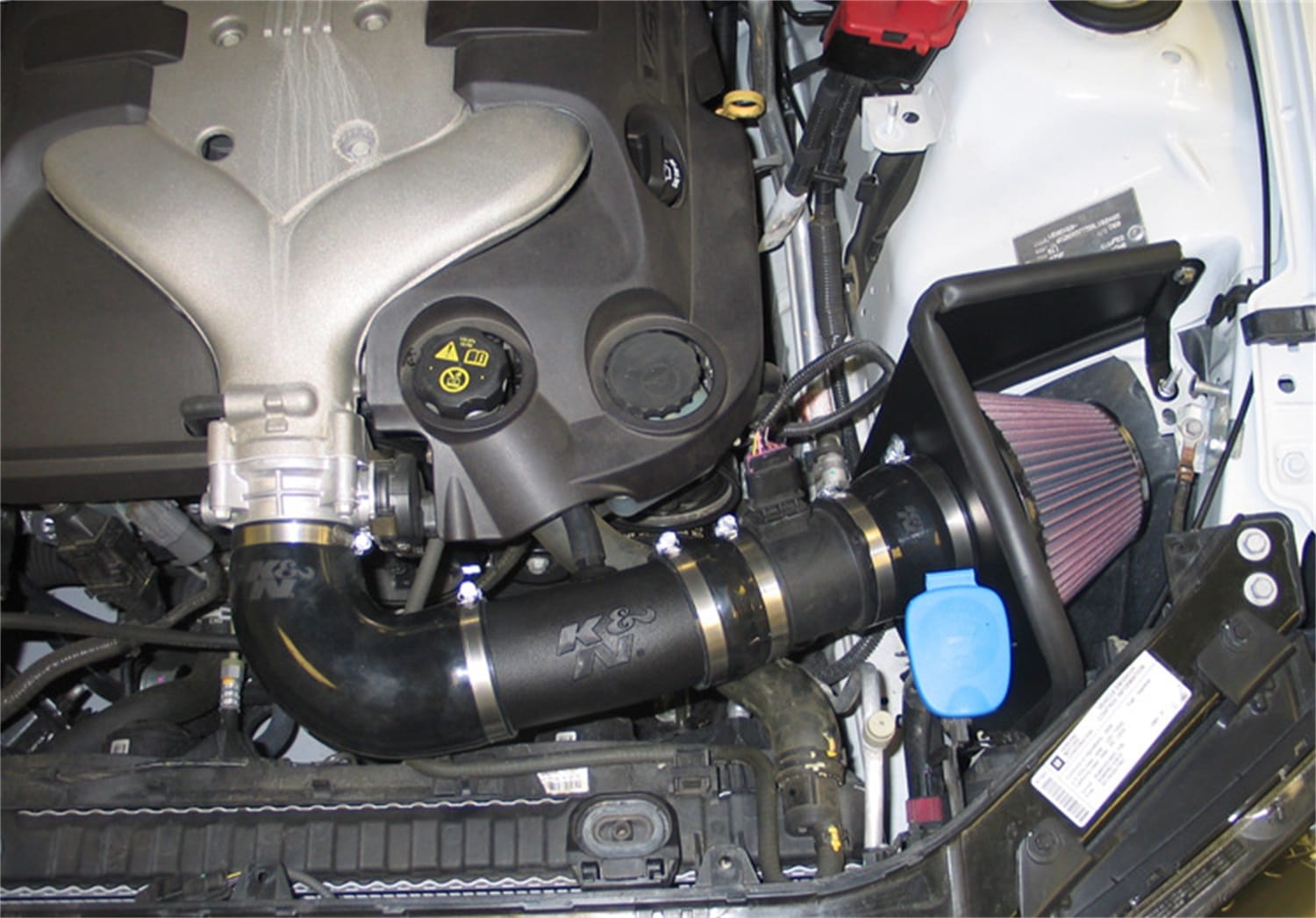 Performance Air Intake System thumbnail 9