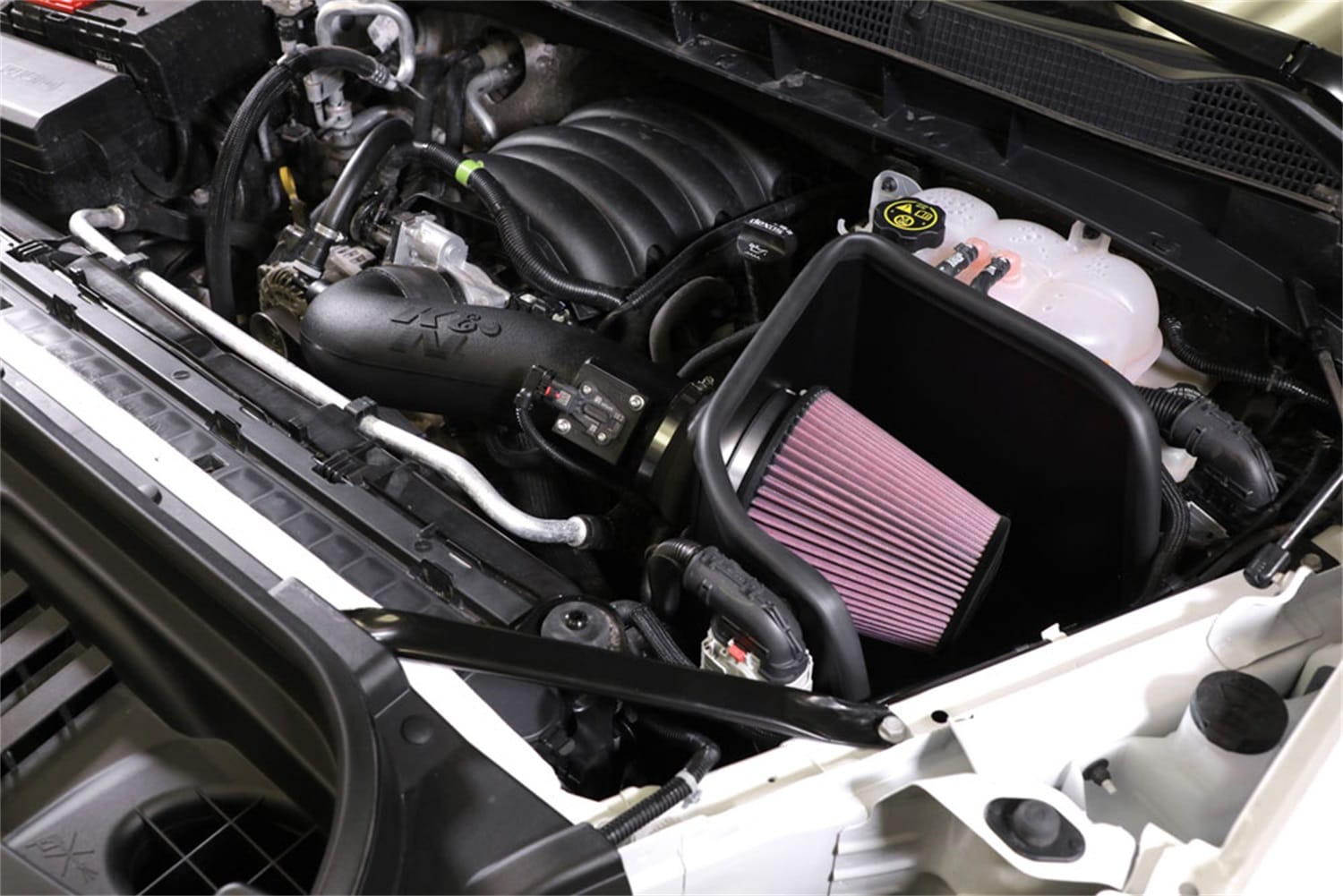 Performance Air Intake System thumbnail 12