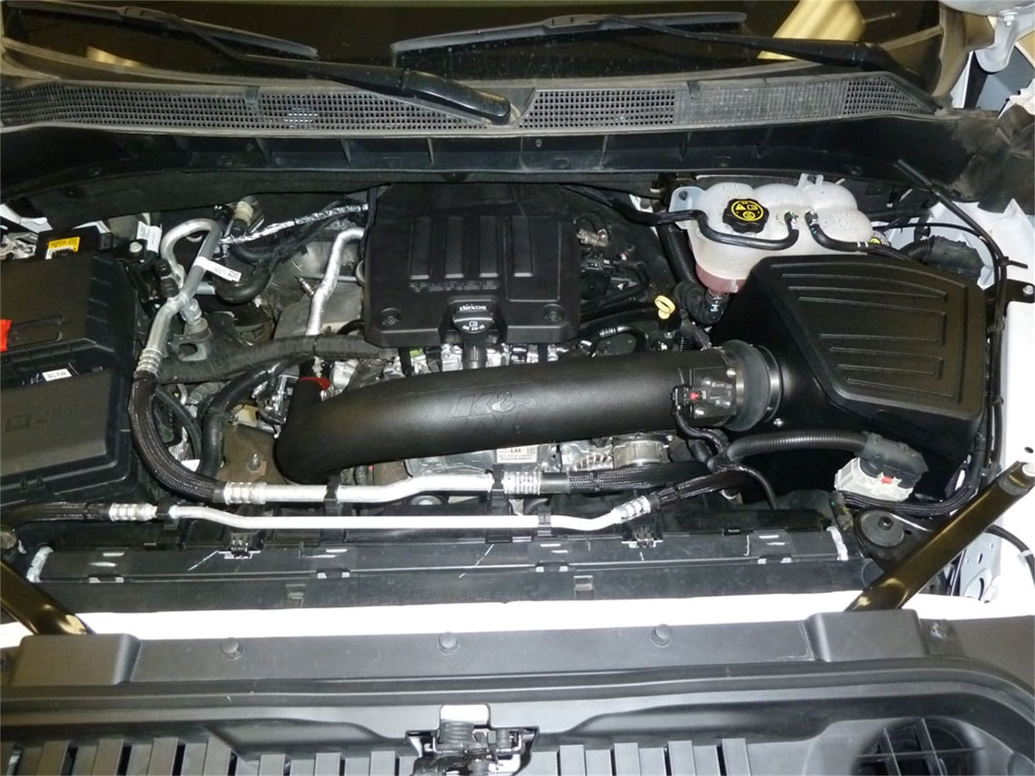 Performance Air Intake System thumbnail 14