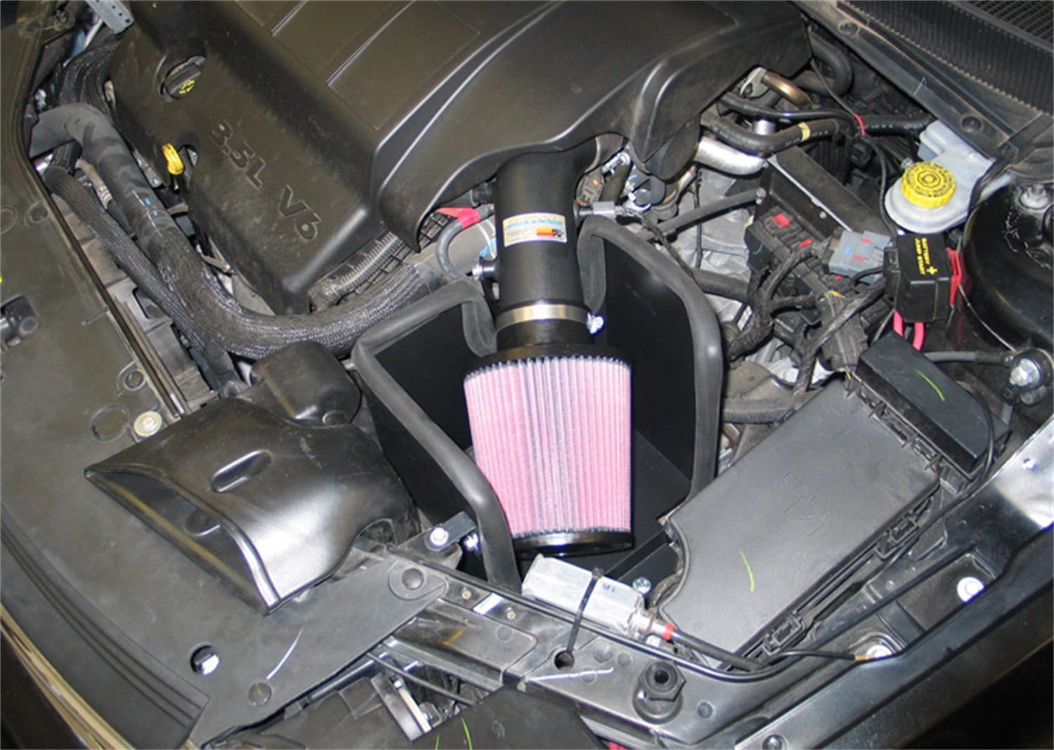 Performance Air Intake System thumbnail 9