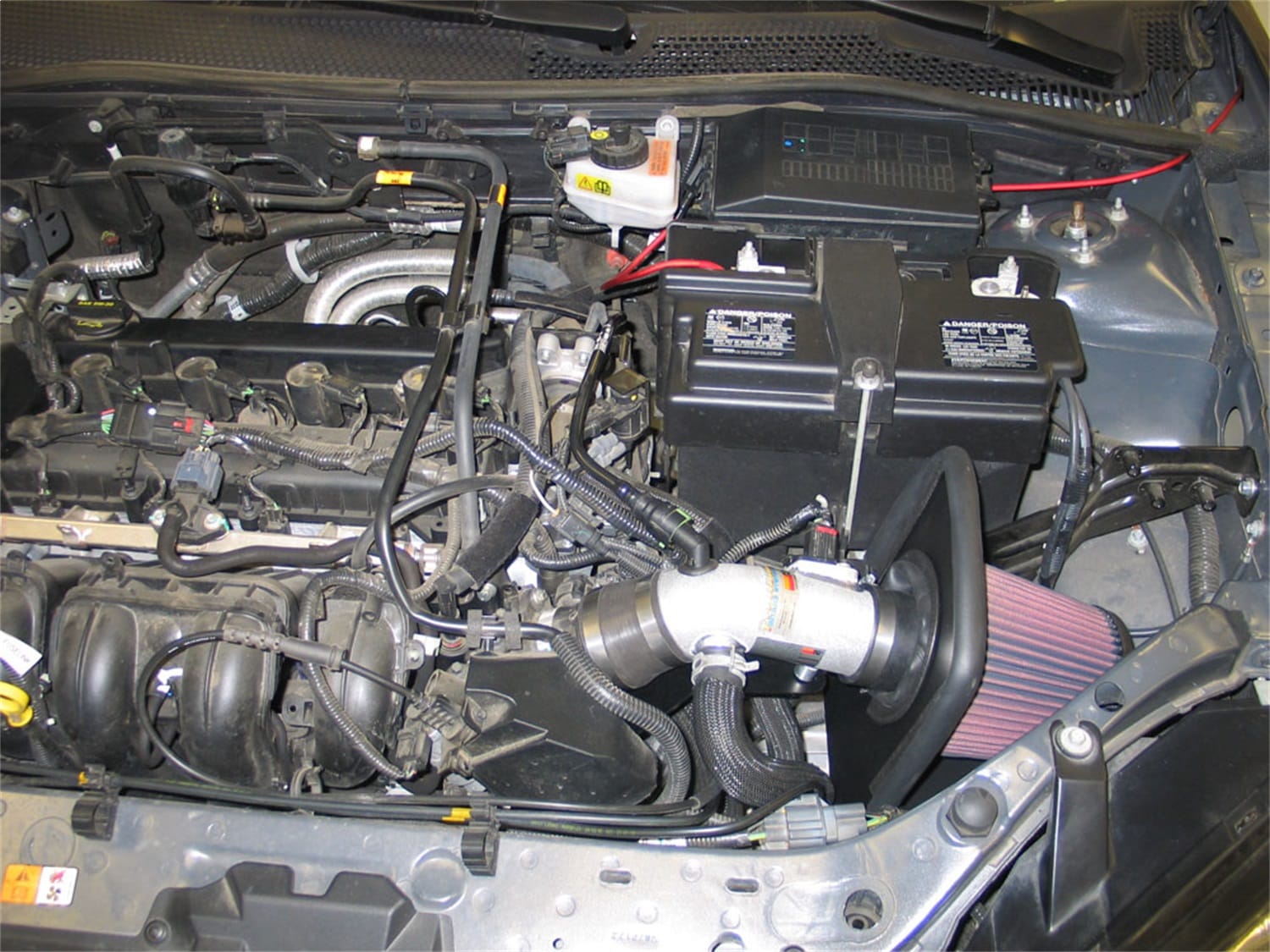 Performance Air Intake System thumbnail 9