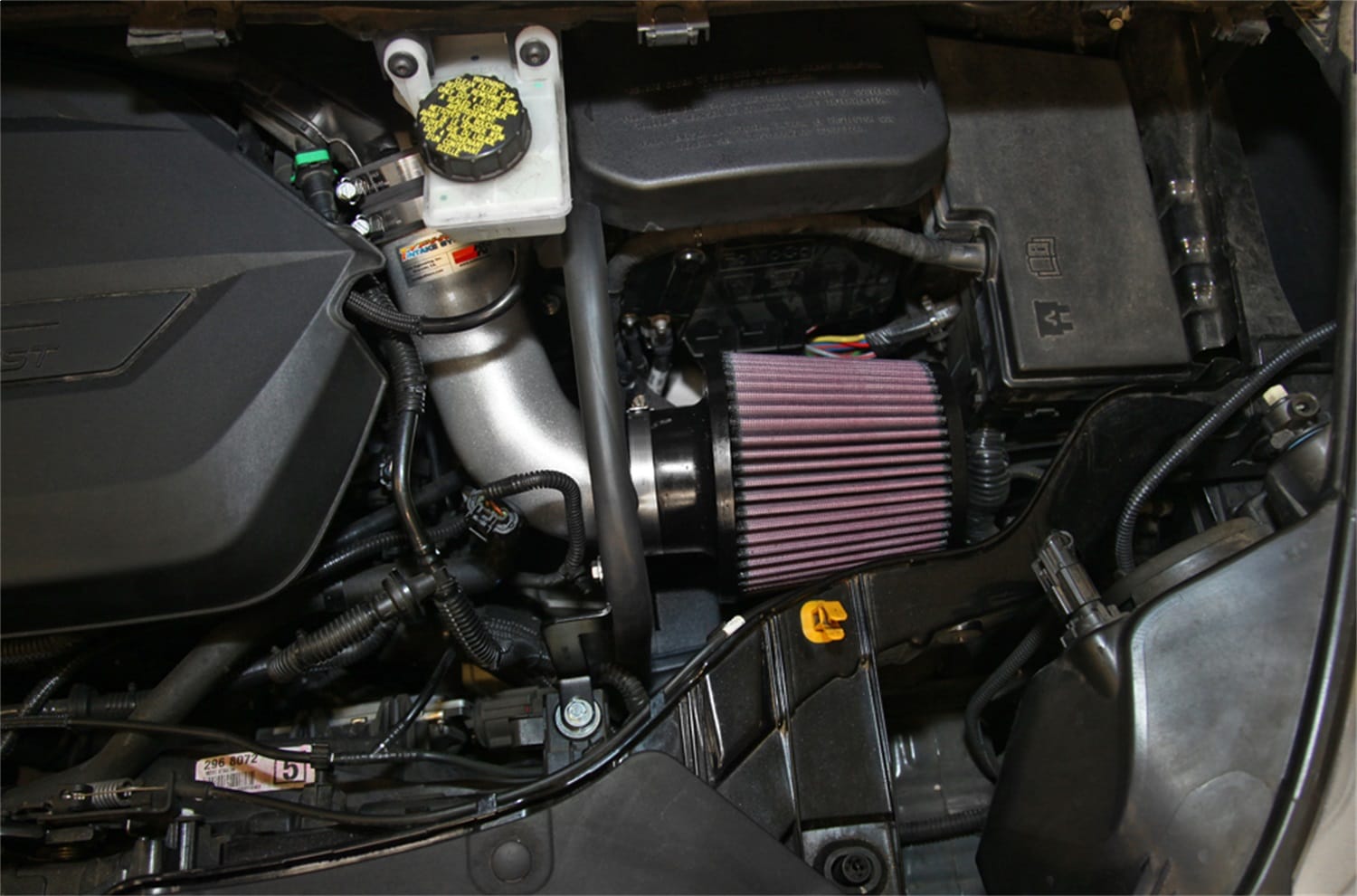 Performance Air Intake System thumbnail 14