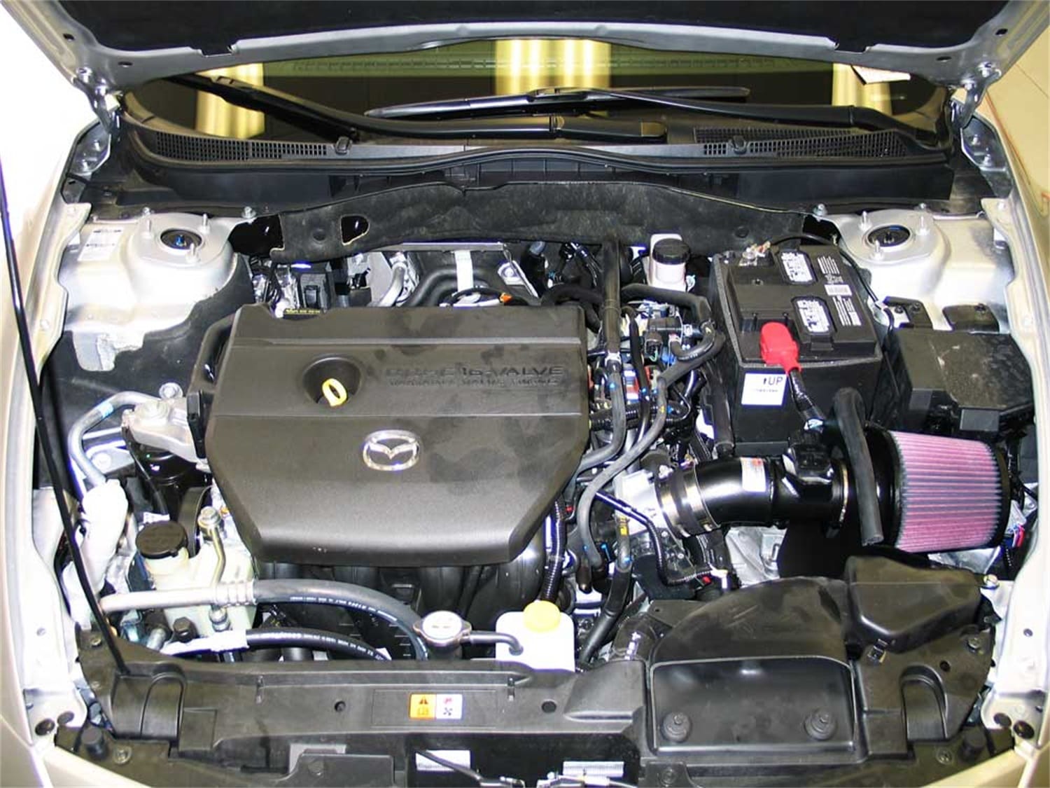 Performance Air Intake System thumbnail 9