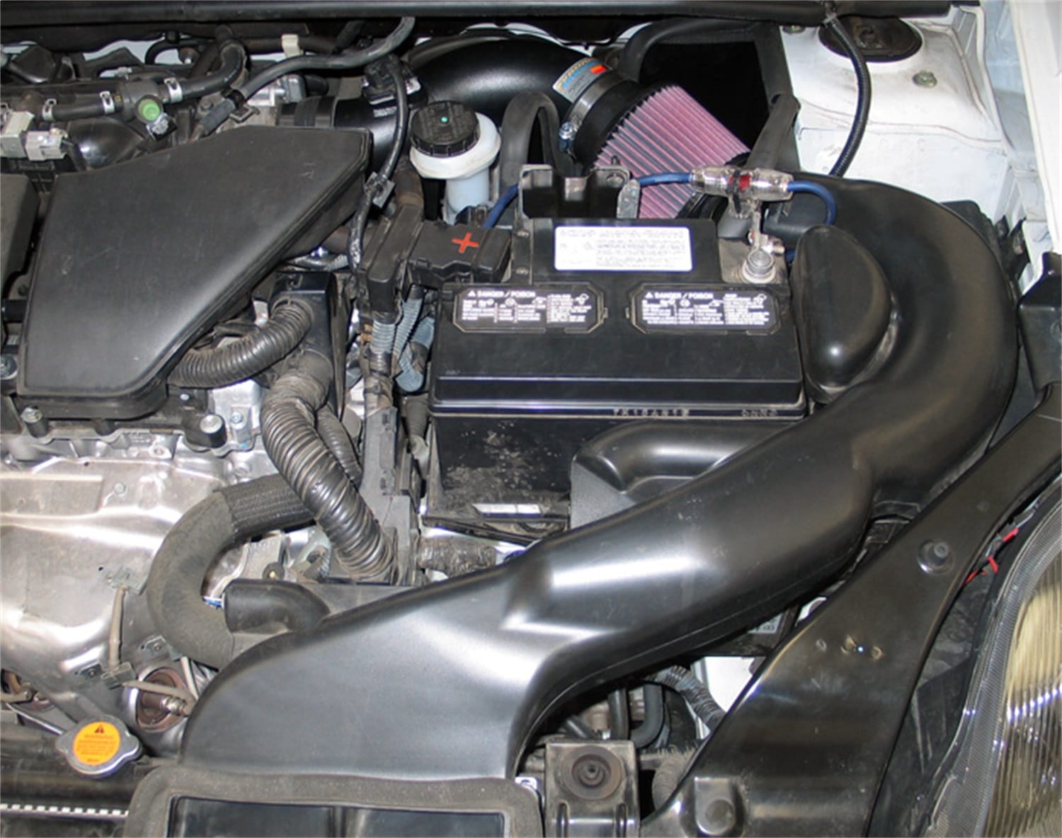 Performance Air Intake System thumbnail 9