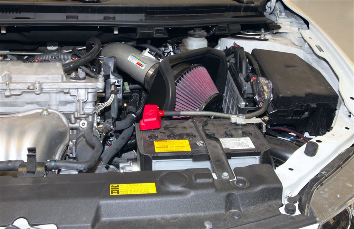 Performance Air Intake System thumbnail 9