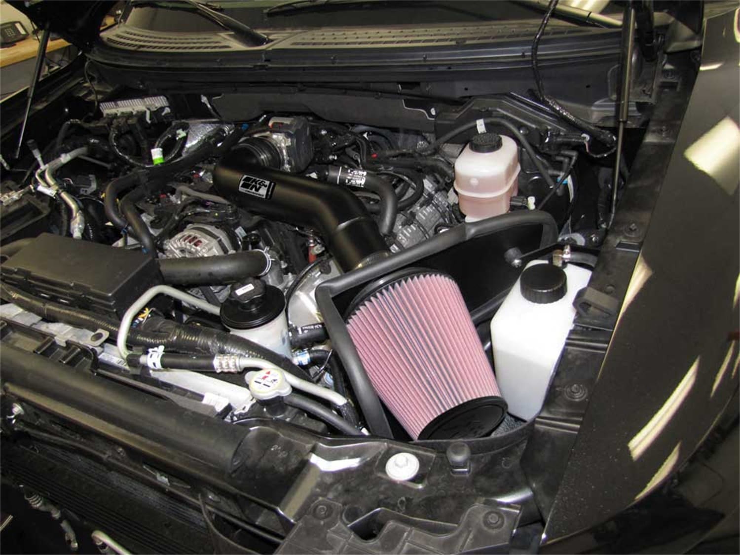 Performance Air Intake System thumbnail 10