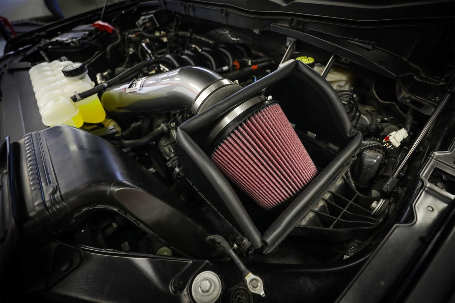 Performance Air Intake System thumbnail 12