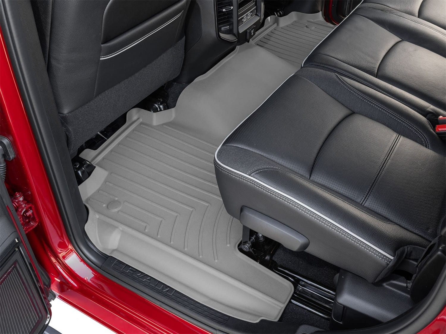 WeatherTech FloorLiner HP Floor Mat Set - 4615455IM image 13