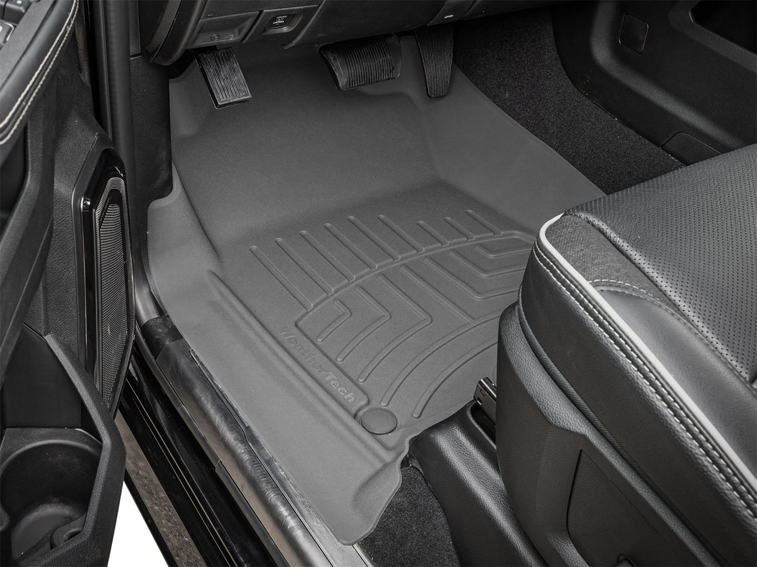 WeatherTech FloorLiner HP Floor Mat Set - 4615451IM image 13