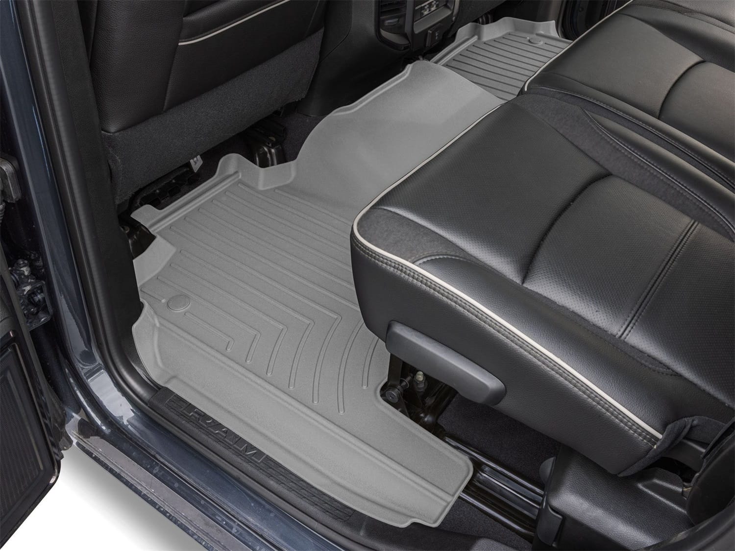 WeatherTech FloorLiner HP Floor Mat Set - 4615453IM image 13