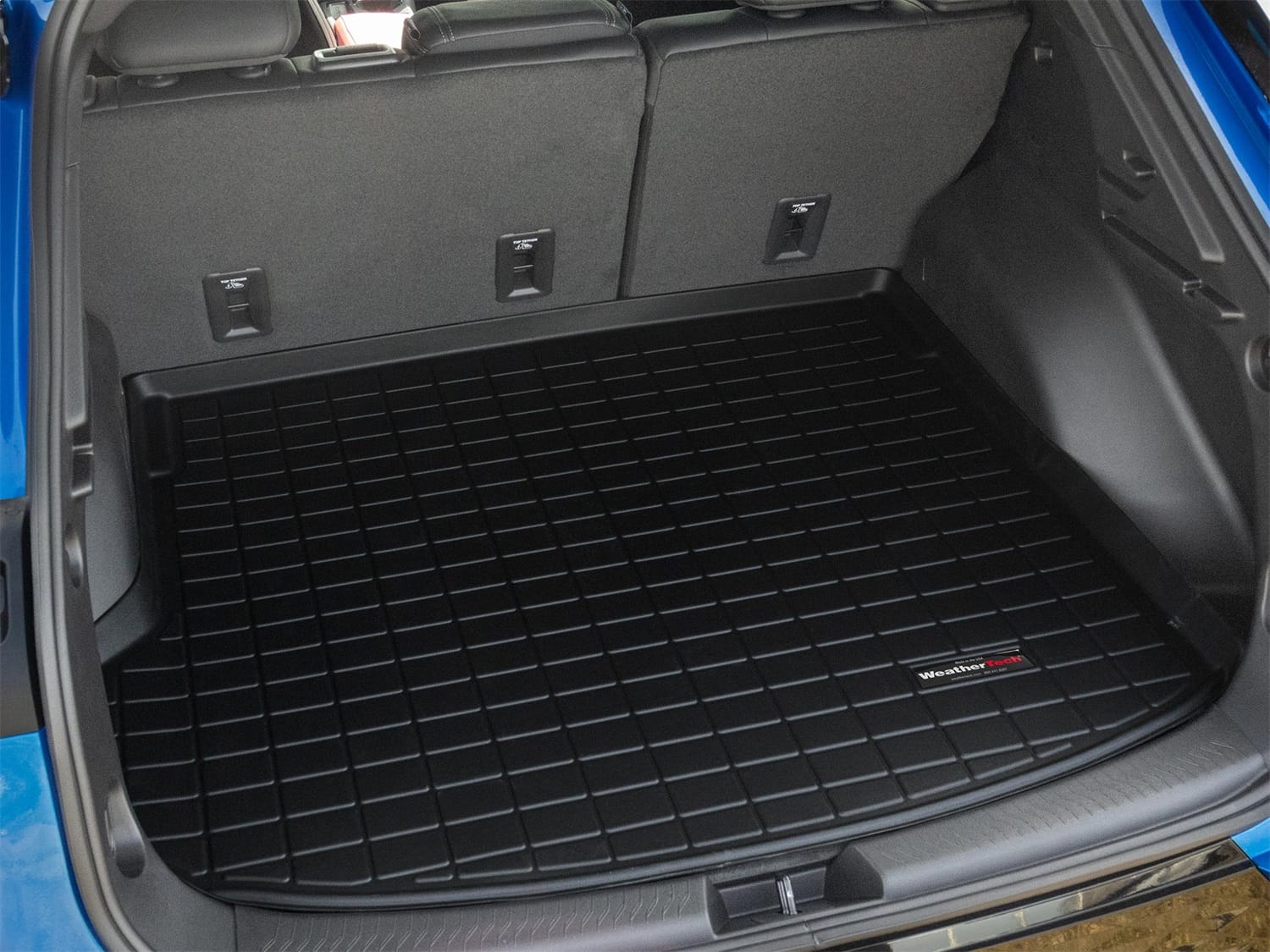 Cargo Liner w/Bumper Protector thumbnail 2
