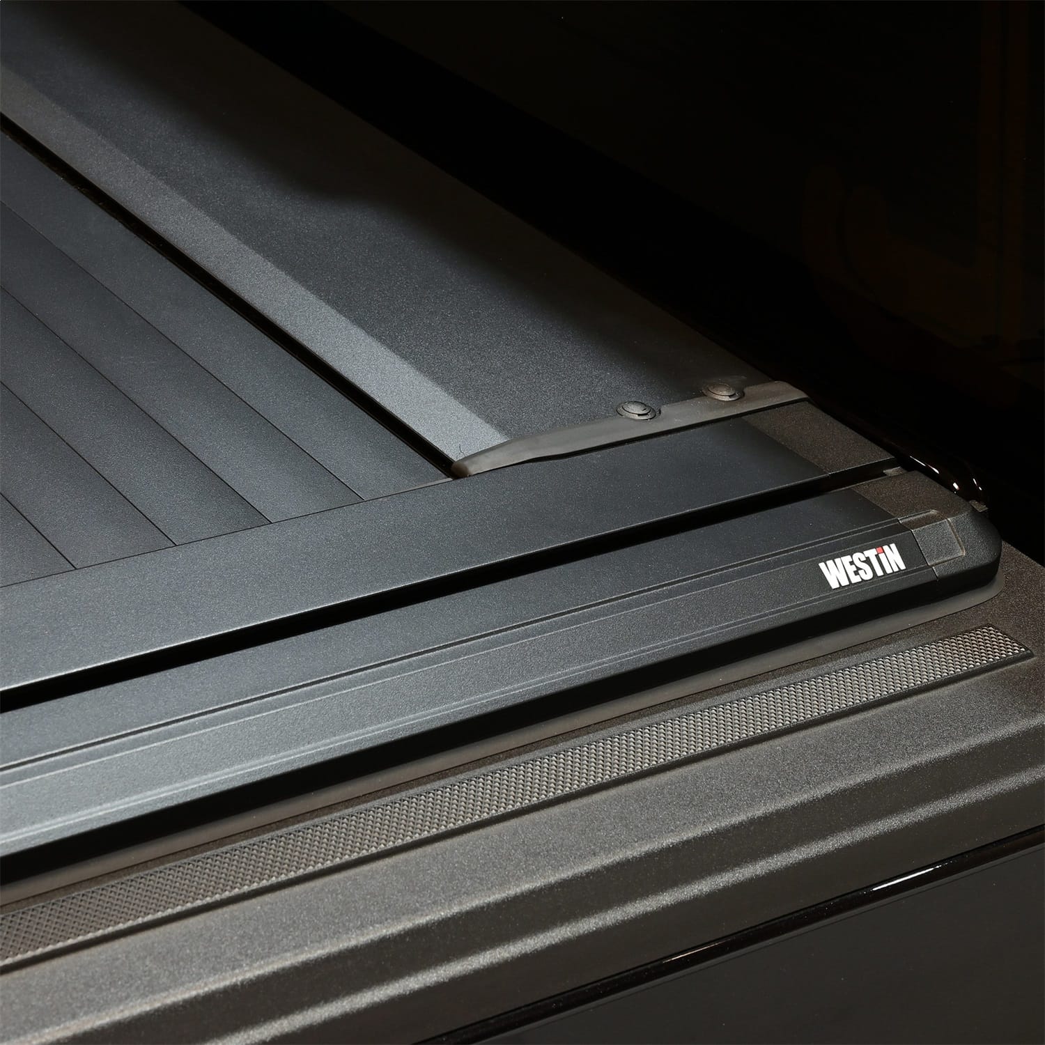 Electric Retractable Tonneau Cover thumbnail 16