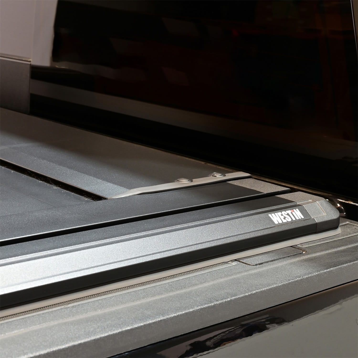 Electric Retractable Tonneau Cover thumbnail 11