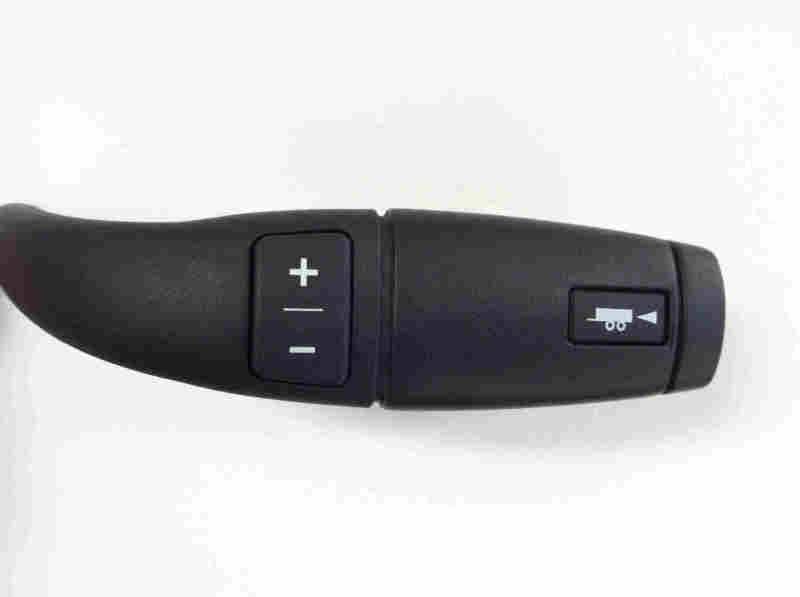Fleece Performance 03-05 GM Duramax 6.6L LB7 / LLY GM/Allison TapShifter - FPE-TAPSHIFTER35