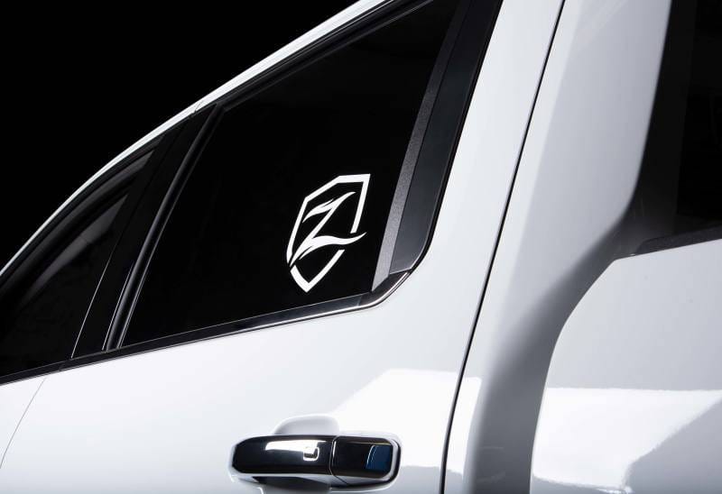 Zone Offroad Shield Decal - 7in White - ZONU9107