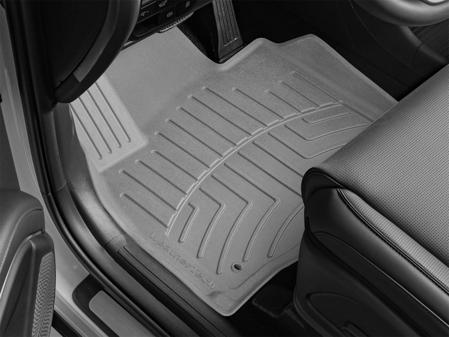 WeatherTech FloorLiner HP Floor Mat Set - 4619661IM