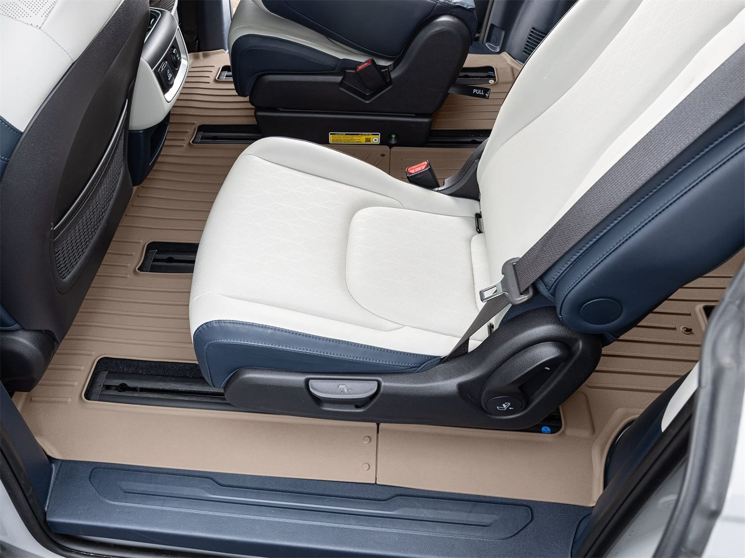 WeatherTech FloorLiner HP Floor Mat Set - 4516723IM