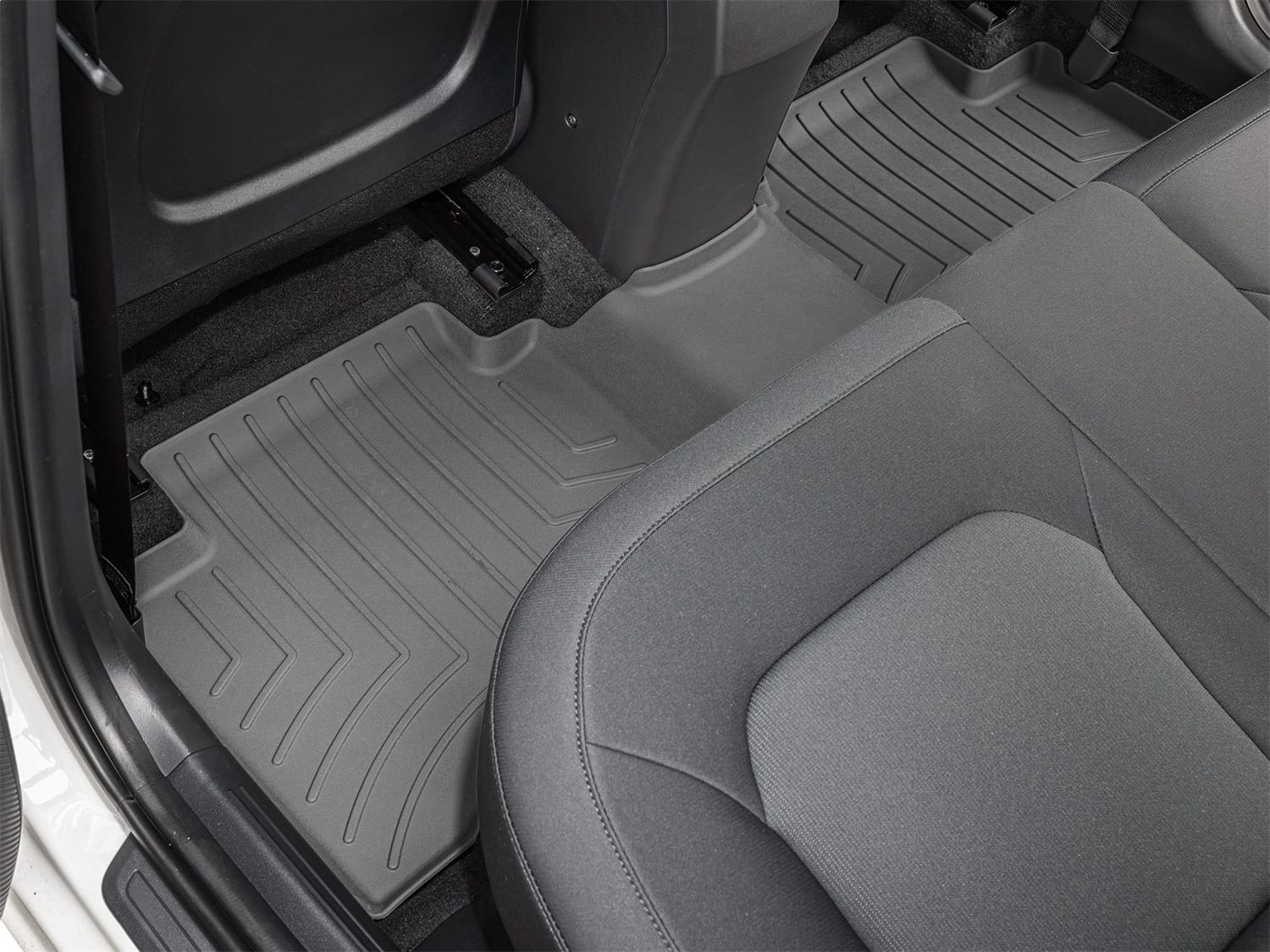 WeatherTech FloorLiner HP Floor Mat Set - 4617762IM